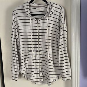 Striped sweater Hoodie with Pockets